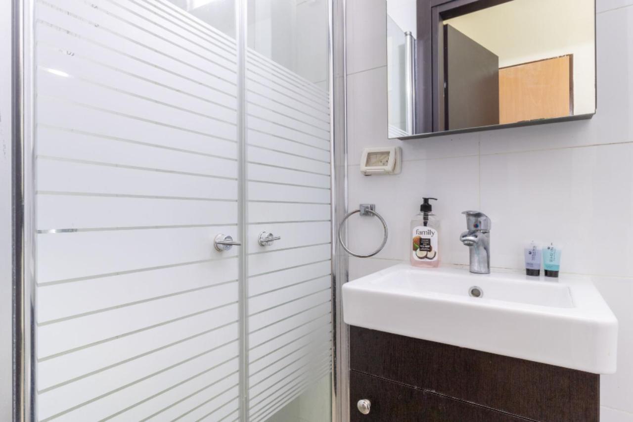 Nhe Machne Yehuda Apartments เยรูซาเลม ภายนอก รูปภาพ