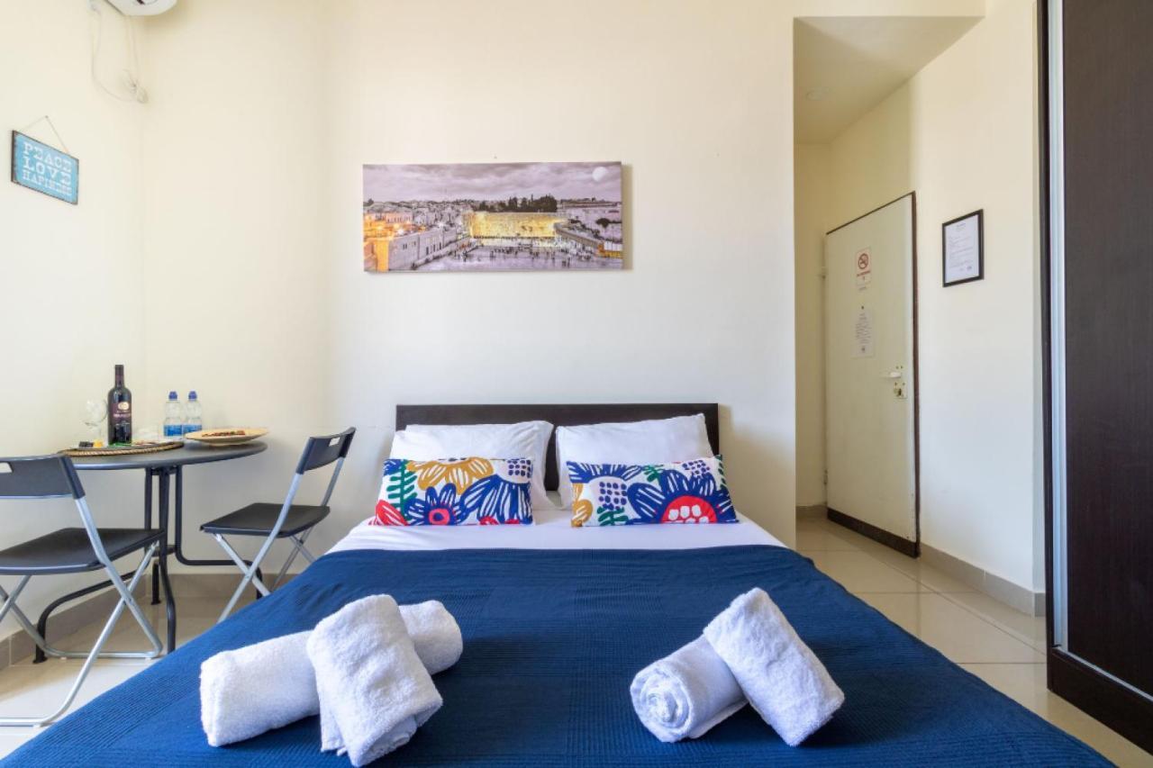 Nhe Machne Yehuda Apartments เยรูซาเลม ภายนอก รูปภาพ